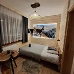 Goscinne Malgorzata I Piotr Bobek 3*