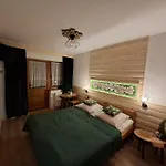 Goscinne Malgorzata I Piotr Bobek 招待所 3*